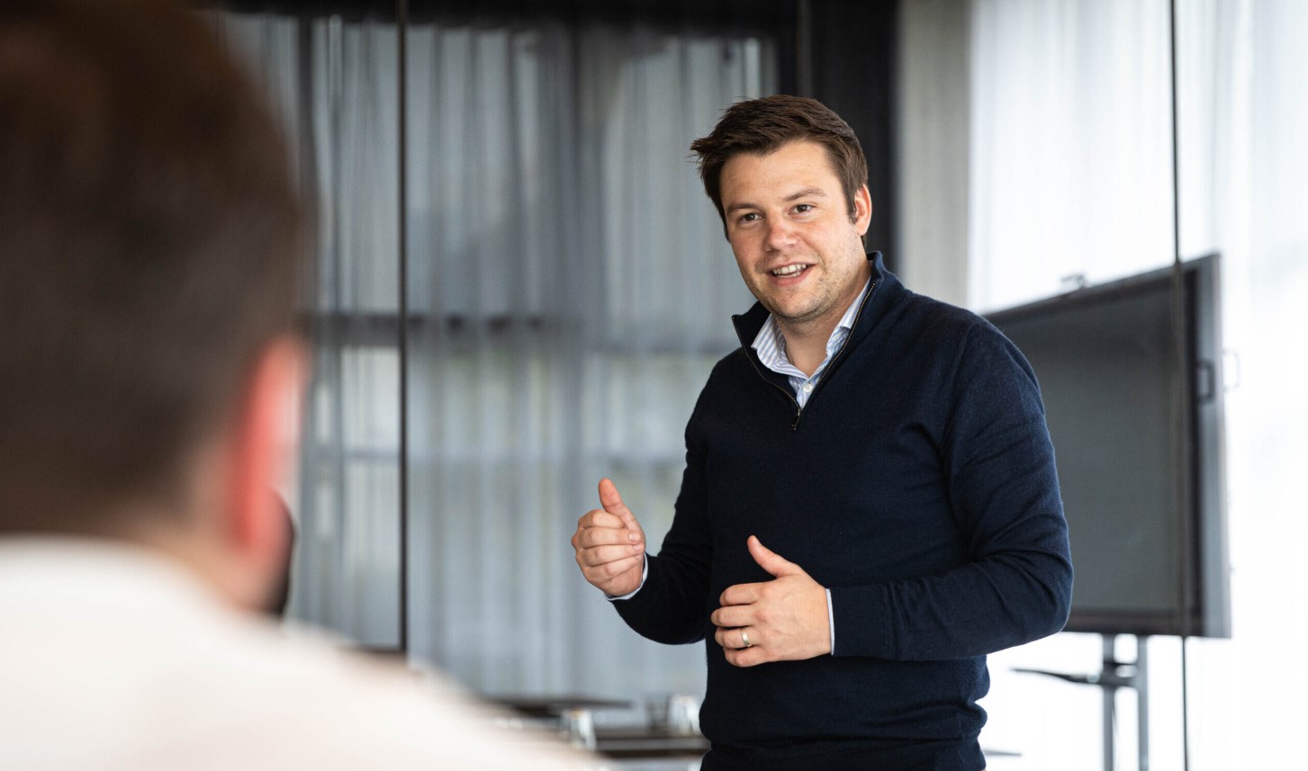 Sales Consultant
